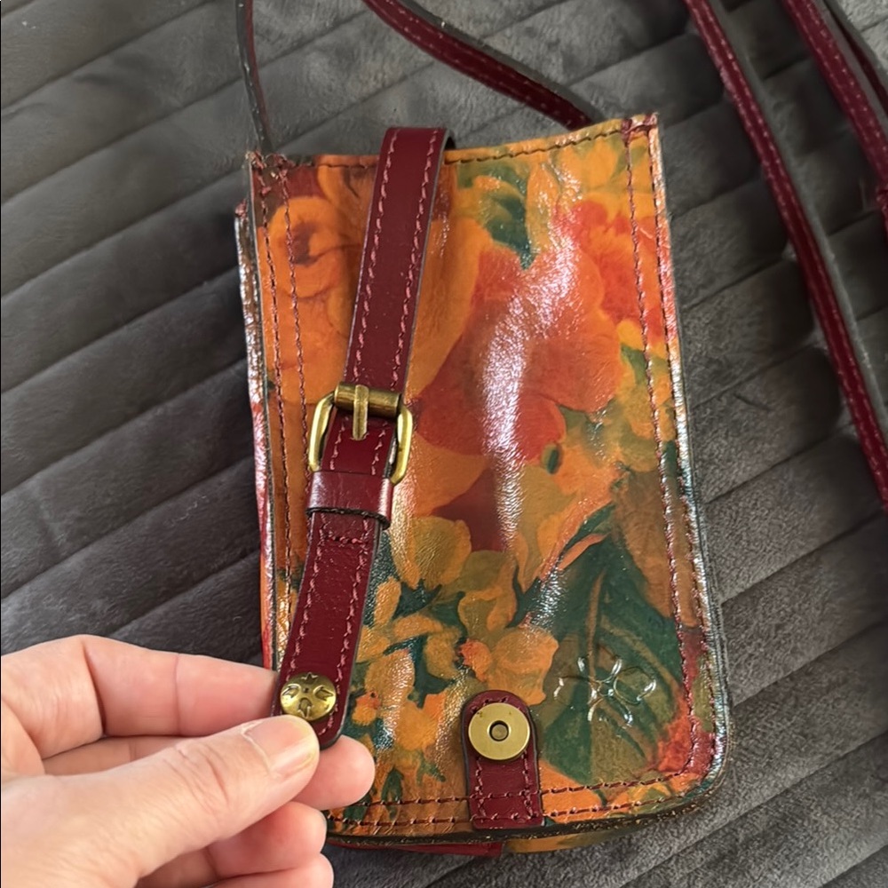 Patricia Nash Multicolor Floral Crossbody Bag - Picture 4 of 5